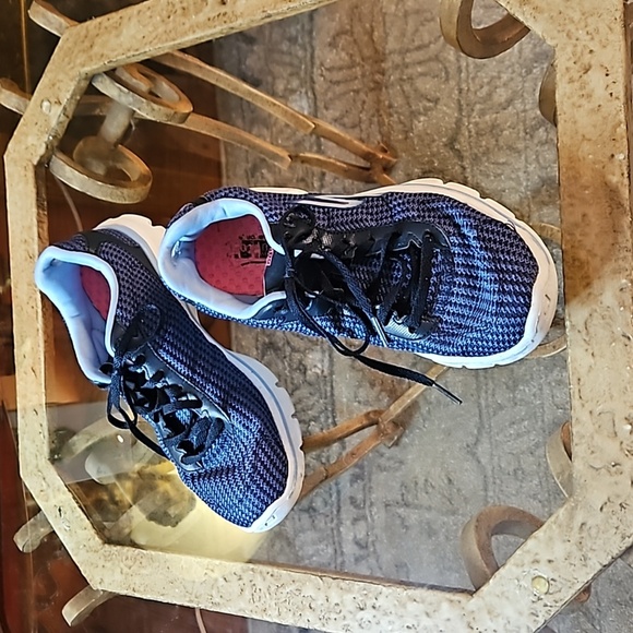 Skechers Blue Go Walk 3 Tennis shoes size 7 - Picture 1 of 8